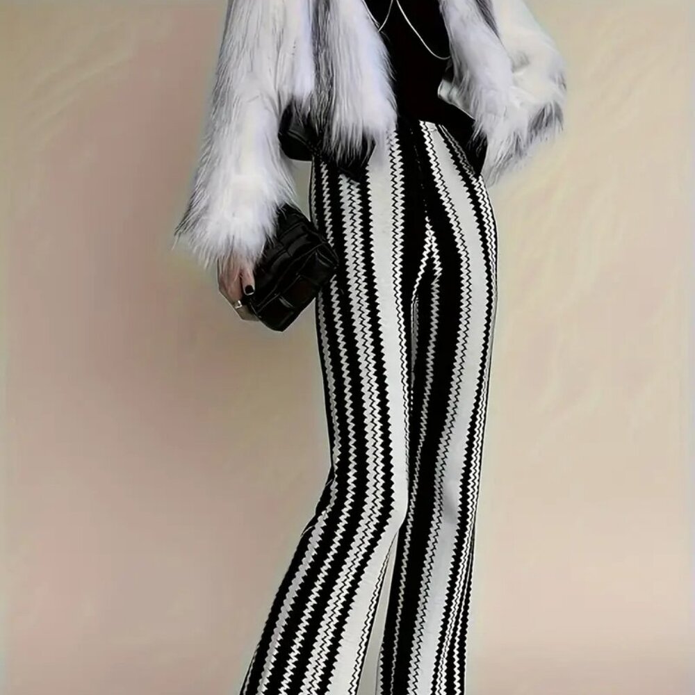 Vertical ZigZag Stripes Wide Leg Flared Pants Black White - Picture 4 of 8